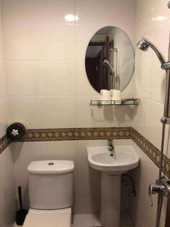 Гонконг: All Seasons Inn (Tsim Sha Tsui)
