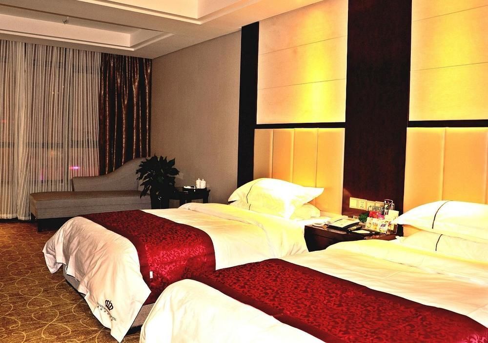 Синьян: Huangguan Business Hotel