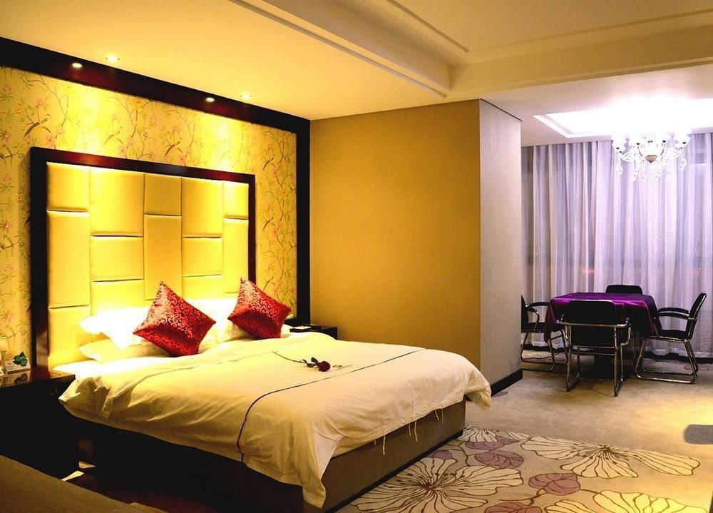 Huangguan Business Hotel — фото 4