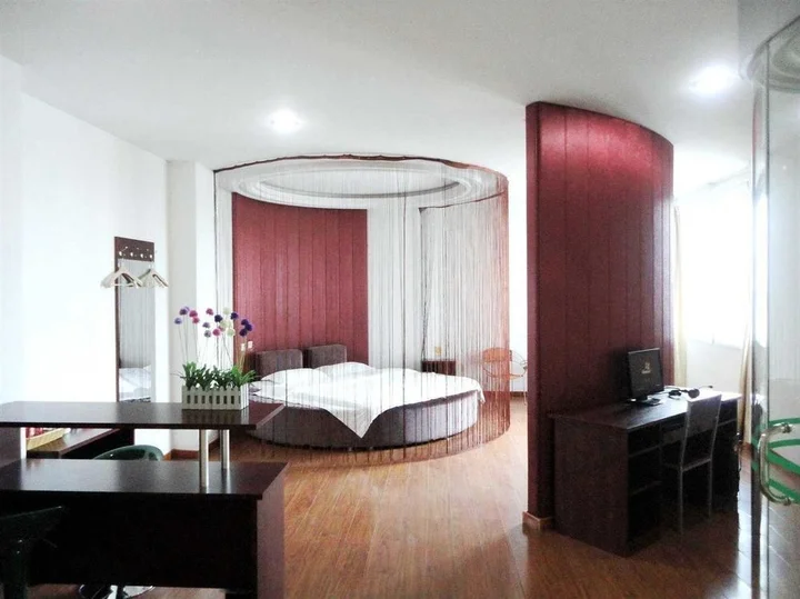 Циндао: Celebrity Star Hotel