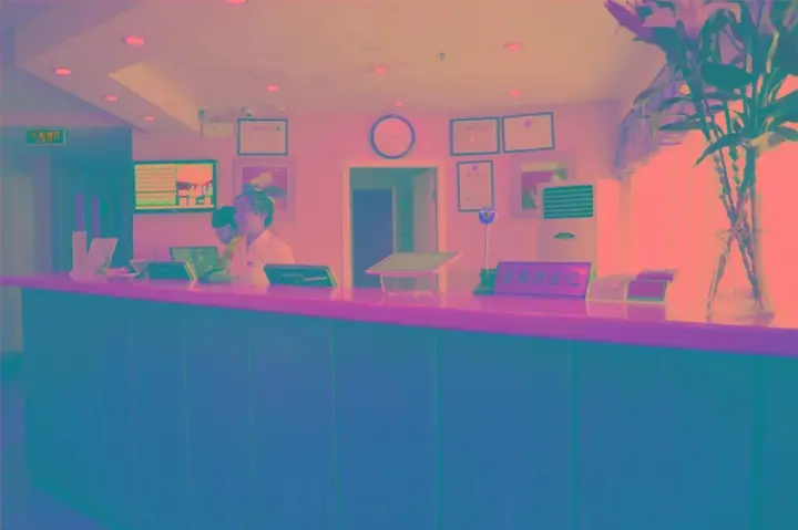Яньтай: Home Inn Yantai Erma Road