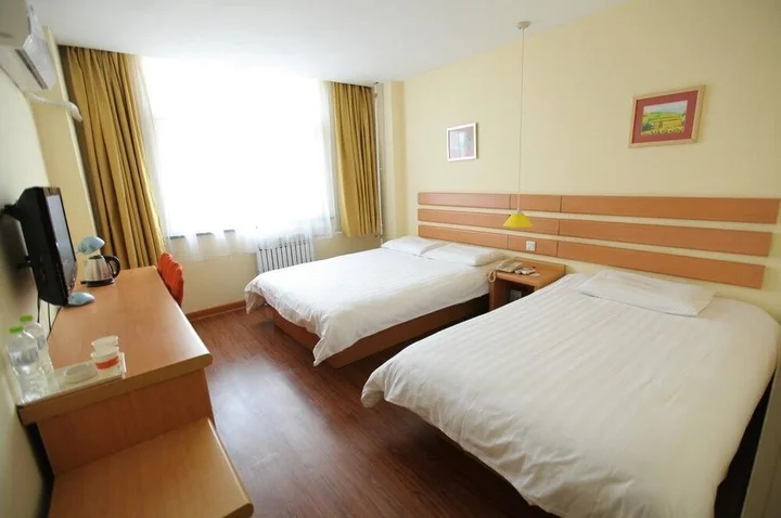 Яньтай: Home Inn Yantai Erma Road