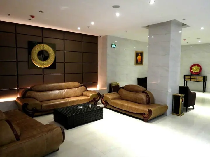 Шиянь: Athens Hotel
