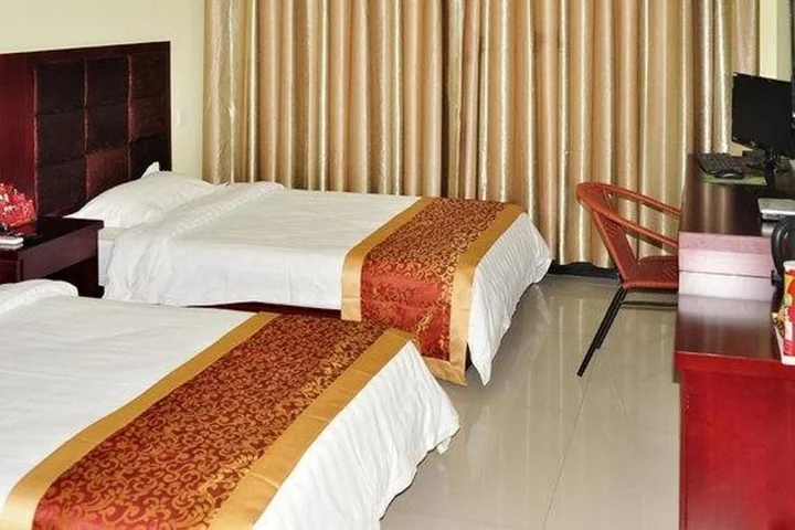 Чжэнчжоу: Zhengzhou Longgang Hotel