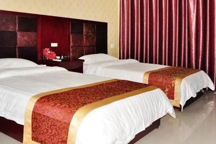 Чжэнчжоу: Zhengzhou Longgang Hotel