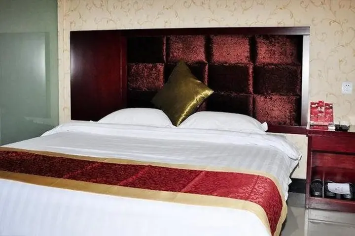Чжэнчжоу: Zhengzhou Longgang Hotel
