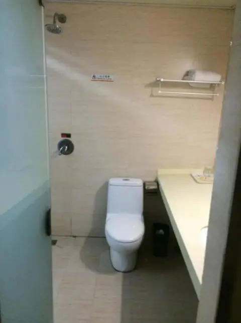 Цзаочжуан: Super 8 Hotel Shanguo Road - Tengzhou