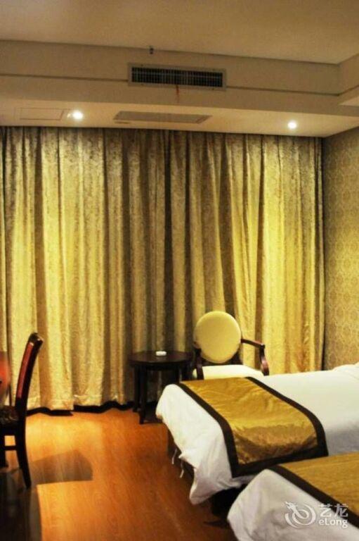Наньчан: Xinji Holiday Hotel