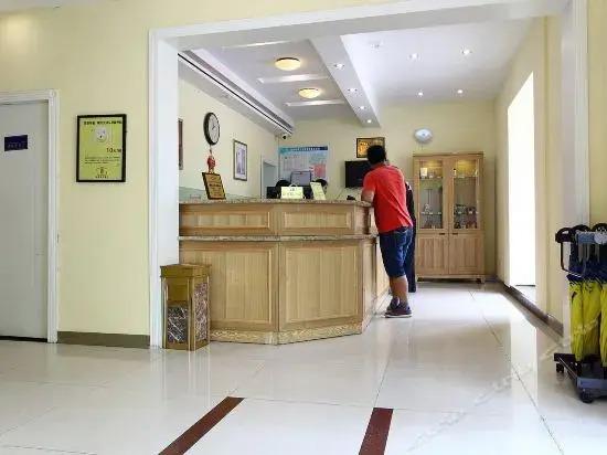 Нинбо: Hotel Home Inn Xing Ning Road