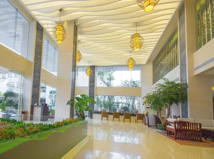 Куньмин: Hotspring Peninsula Resort Hotel