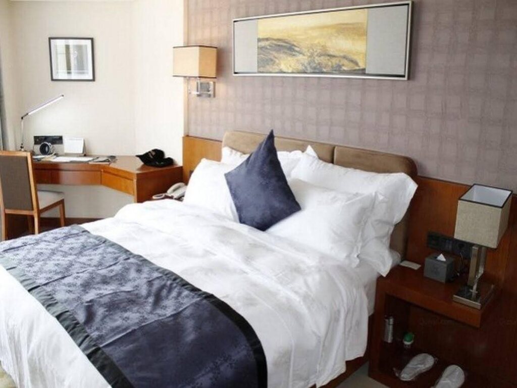 Куньмин: Hotspring Peninsula Resort Hotel