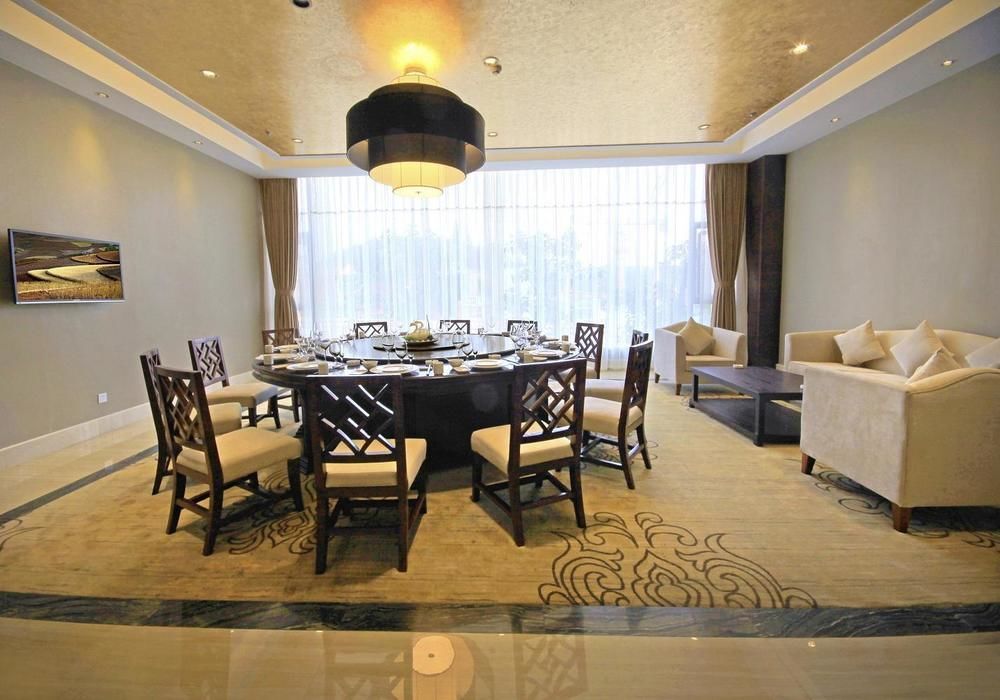Куньмин: Hotspring Peninsula Resort Hotel