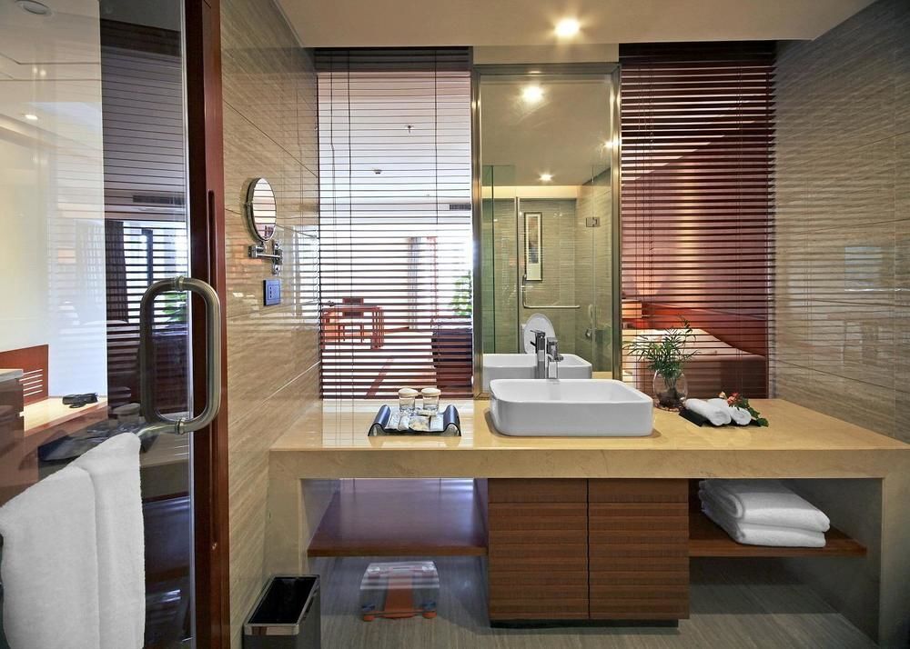 Куньмин: Hotspring Peninsula Resort Hotel