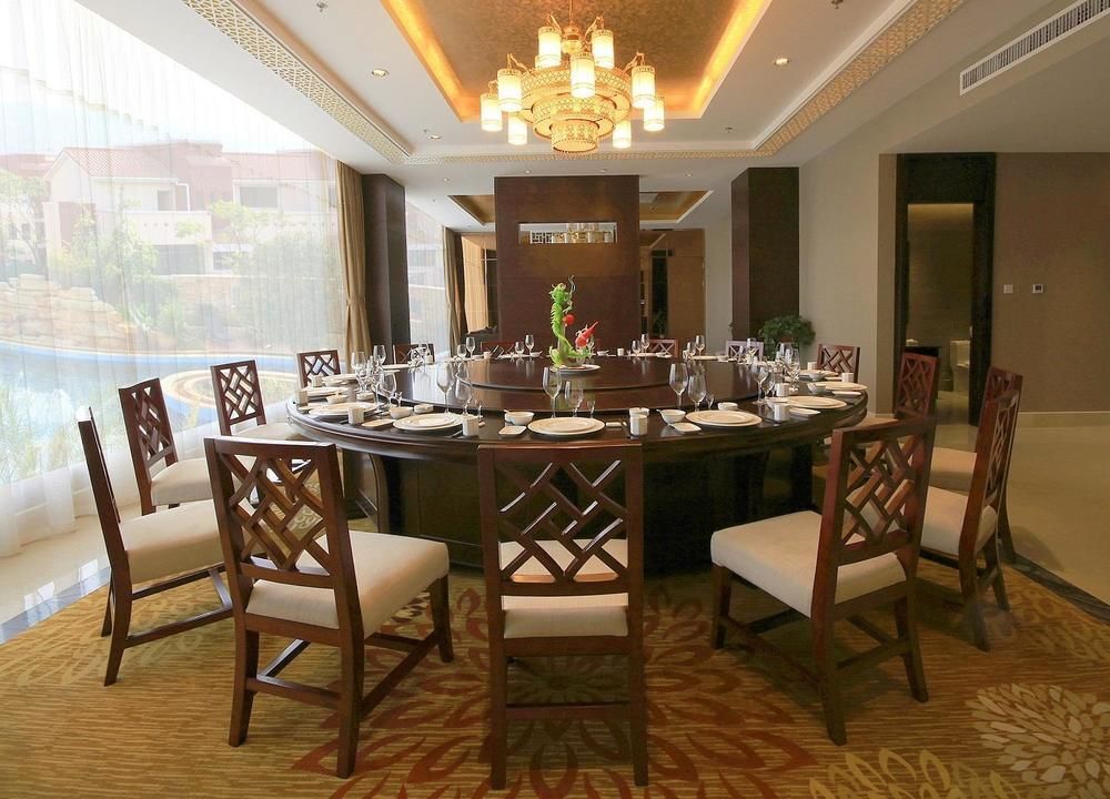 Куньмин: Hotspring Peninsula Resort Hotel