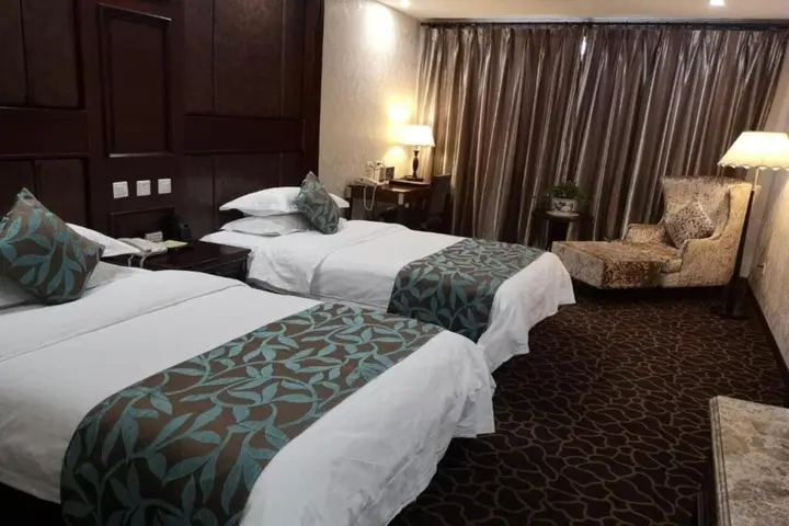 Пекин: Beijing Commercial Business Hotel