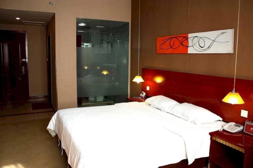 Цзаочжуан: Zaozhuang Taierzhuang City Fengya Chung Club