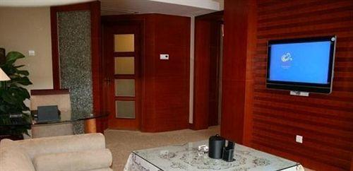 Уси: Grand Prime Hotel
