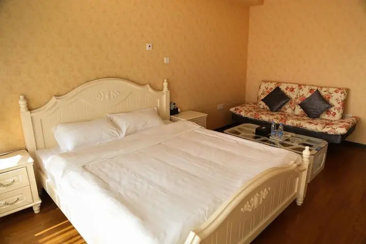 Уси: Wuxi Sovereign Service Apartments