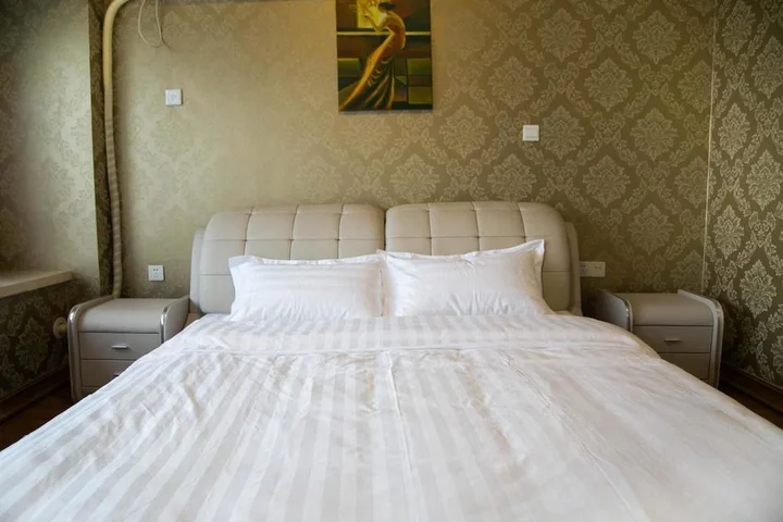 Уси: Wuxi Sovereign Service Apartments