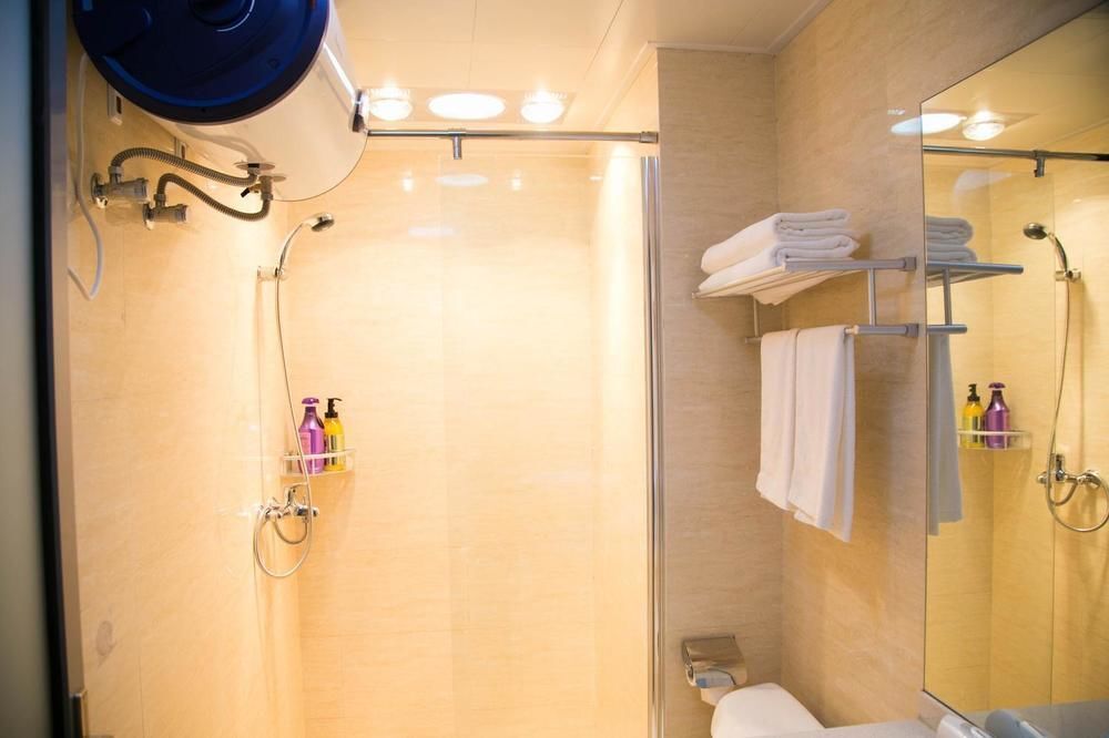 Уси: Wuxi Sovereign Service Apartments