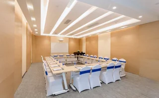 Тяньшуй: Holiday Inn Express Tianshui City Center, an IHG Hotel