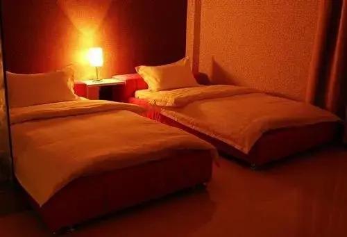 Юйси: Yuxi Lucky 5 Million Fast Hotel