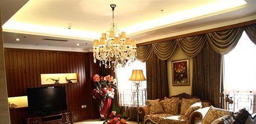 Линьцан: Lintong Grand Hotel - Lingcang