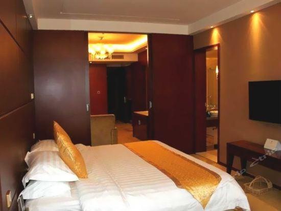 Йиян: Yiyang Carrianna International Hotel - Yiyang