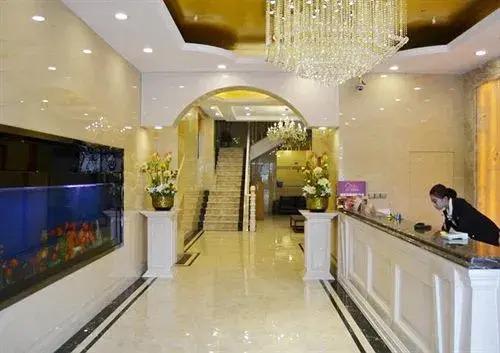 Уху: Manston Holiday Hotel