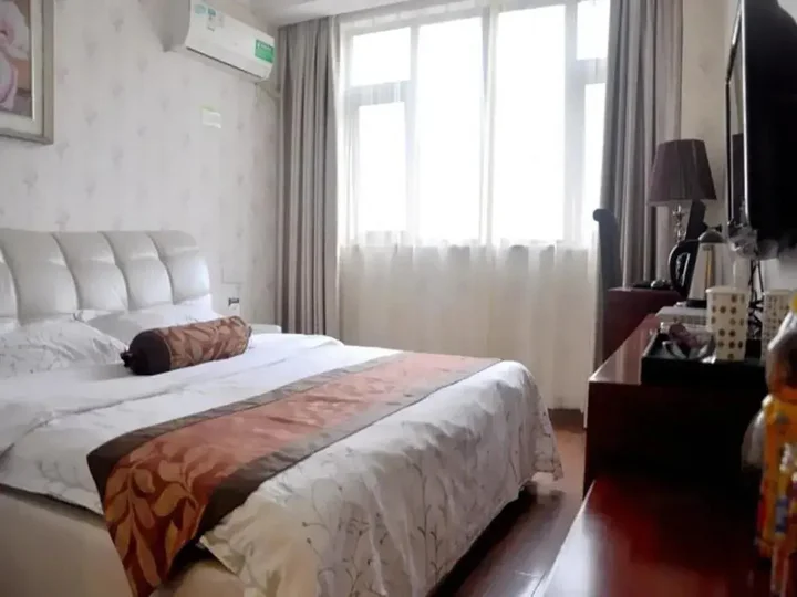 Уху: Manston Holiday Hotel