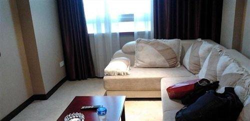 Наньчун: Golden Dragon Hotel - Langzhong