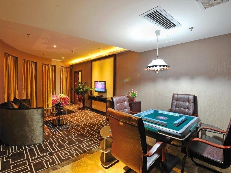 Чжаоцин: Jiahu International Hotel