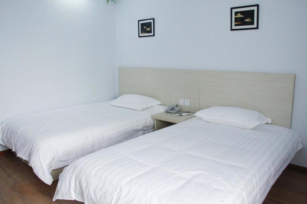 Синтай: Jinghua Chain Hotel
