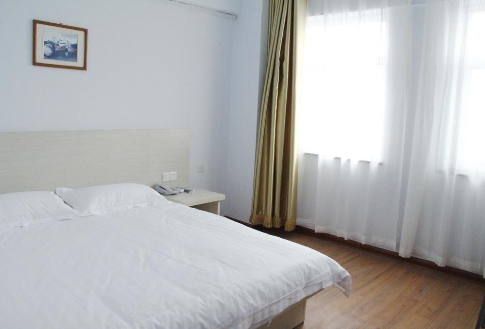 Синтай: Jinghua Chain Hotel