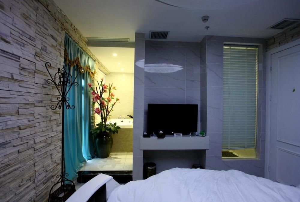 Ухань: Wuhan U and I Theme Hotel