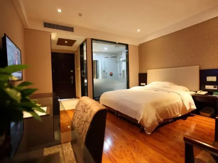 Яньтай: GreenTree Alliance YanTai YingChun Street Green Homeland Hotel