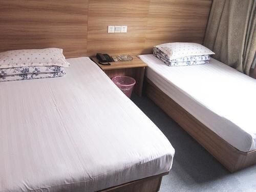 Ухань: Yaxin Hotel