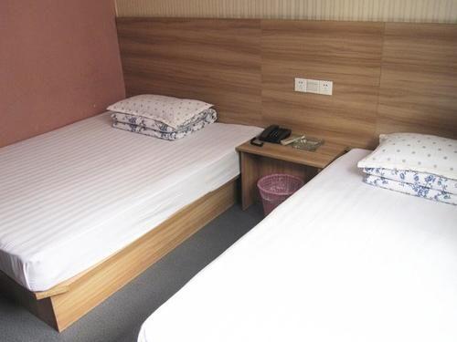 Ухань: Yaxin Hotel