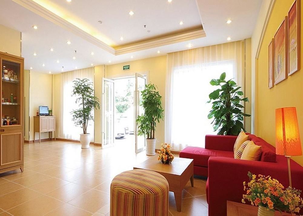 Сишань: Home Inn Guiping Xishan Bus Center