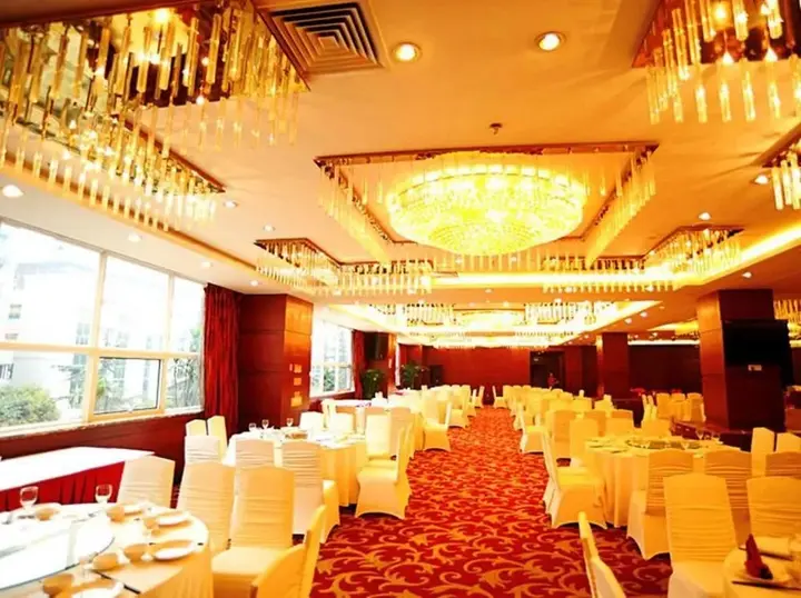 Чунцин: Chongqing Ourland Hotel