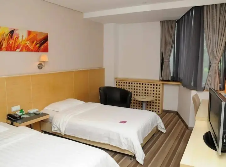 Чжэнчжоу: Kunlun Leju Business Hotel Huayuan Road
