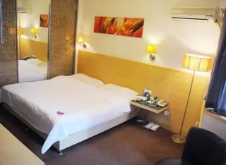 Чжэнчжоу: Kunlun Leju Business Hotel Huayuan Road
