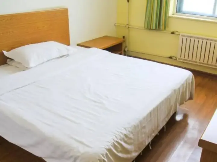 Цзинань: Joy Inn Qianfoshan