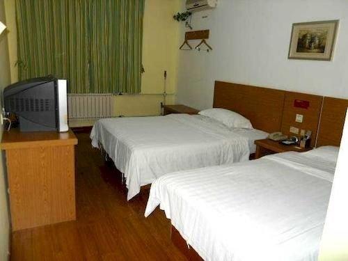 Цзинань: Joy Inn Qianfoshan