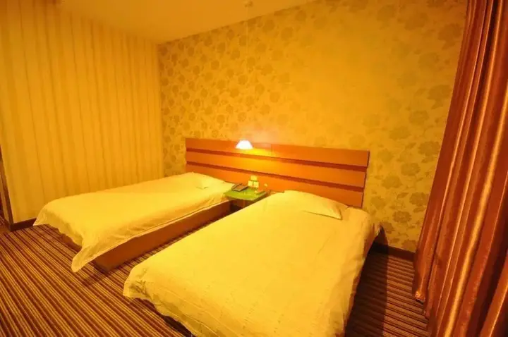 Чжэнчжоу: Weilai Yiju Hotel