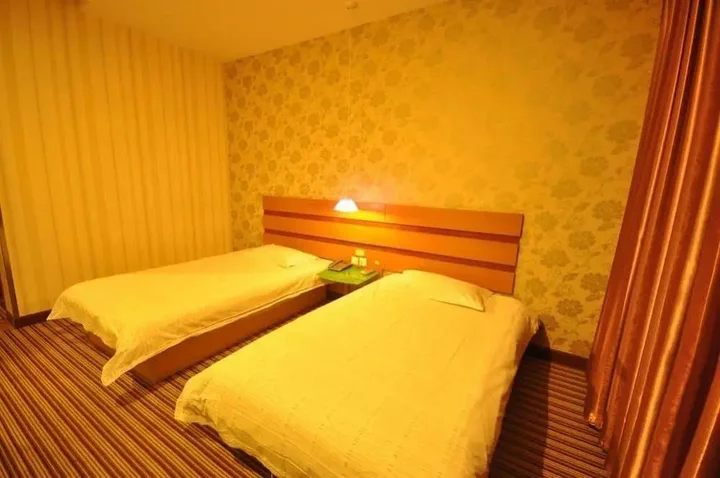 Чжэнчжоу: Weilai Yiju Hotel