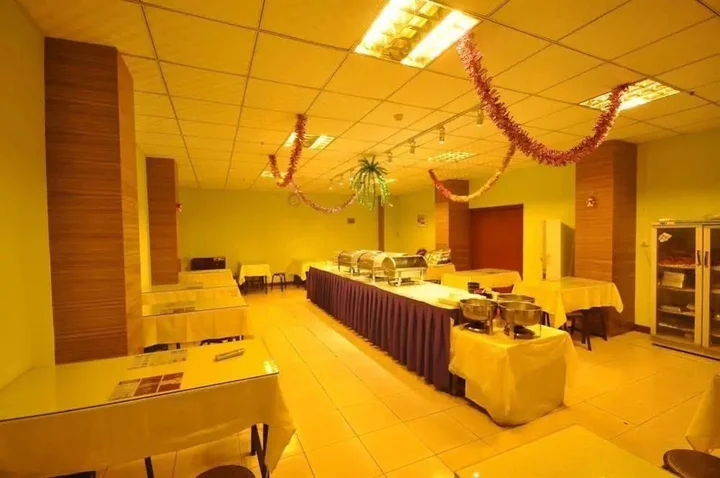 Чжэнчжоу: Weilai Yiju Hotel