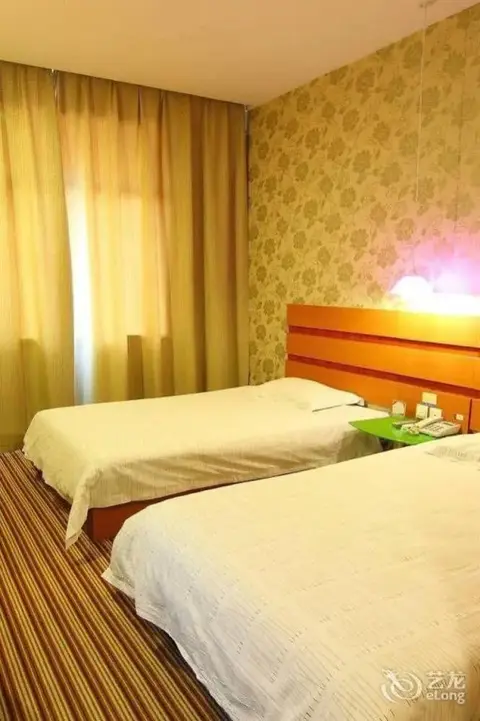 Чжэнчжоу: Weilai Yiju Hotel