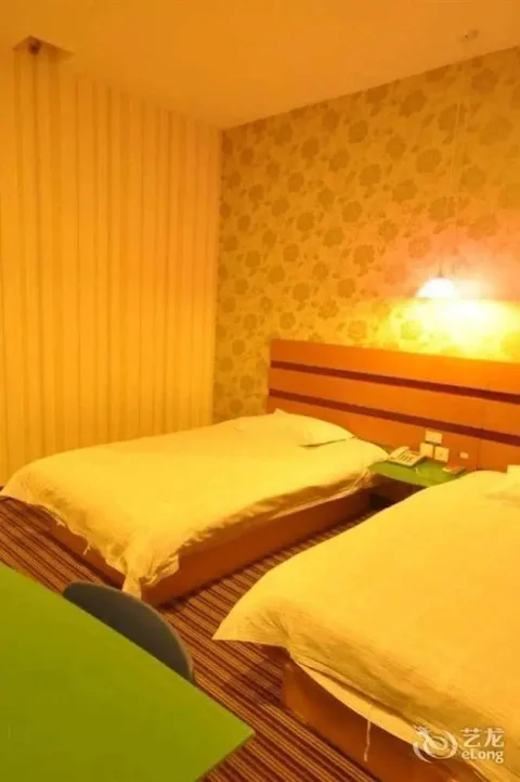 Чжэнчжоу: Weilai Yiju Hotel