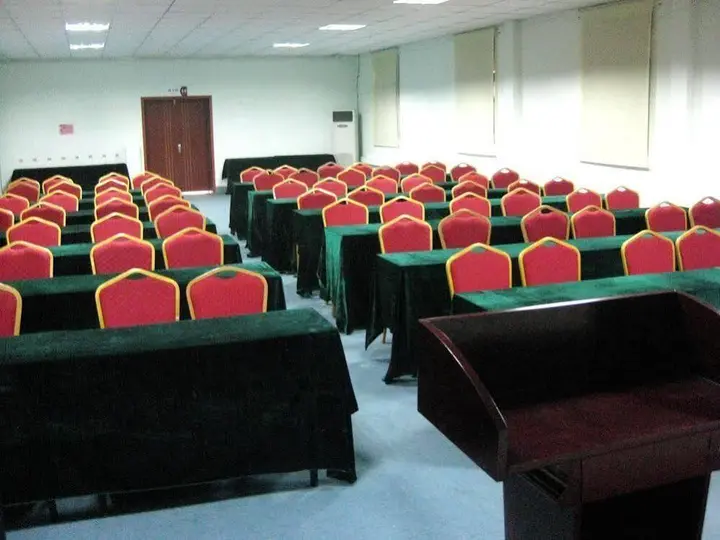 Чжэнчжоу: Weilai Yiju Hotel